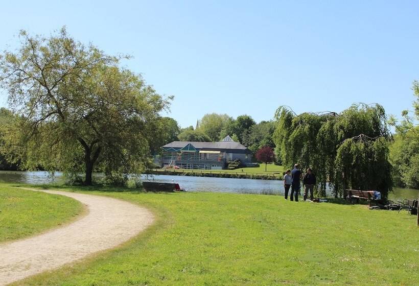 فندق Camping Le Val De Landrouet