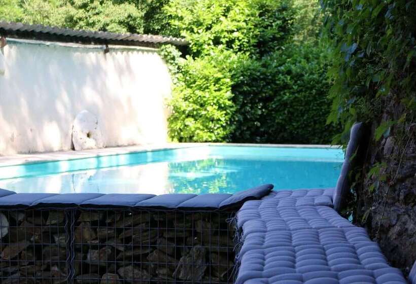 Отель Camping Moulin De Chaules