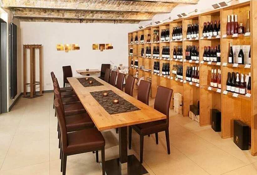 ホテル Gästehaus & Weingut Peth