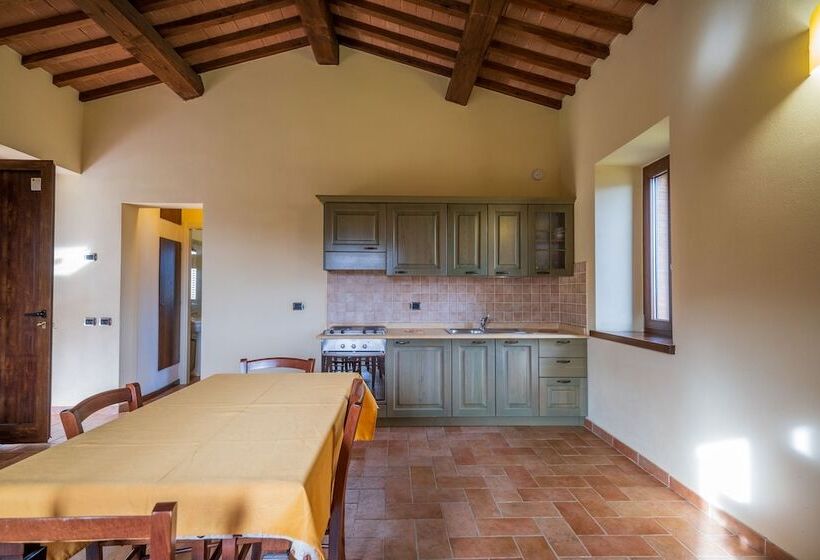 فندق ريفى Agriturismo Borgo Biaia