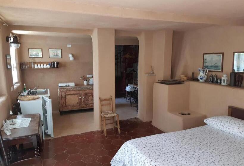 فندق ريفى Agriturismo Di Charme E Ristorante Stallato Il Filo Di Paglia