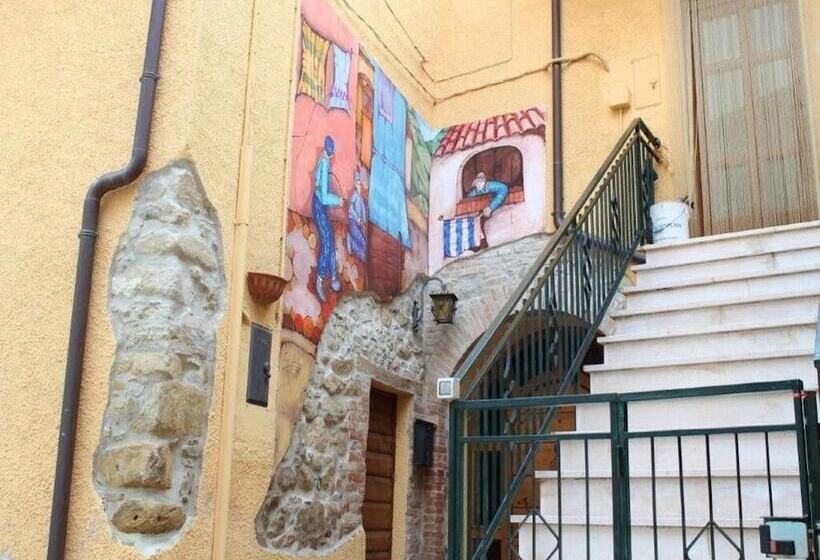 田舎風ホテル Agriturismo I Murales