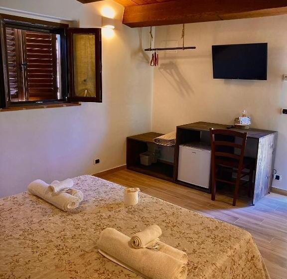 فندق ريفى La Fattoria Dei Sibillini