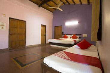 هتل Satya Resort By Oyo Rooms