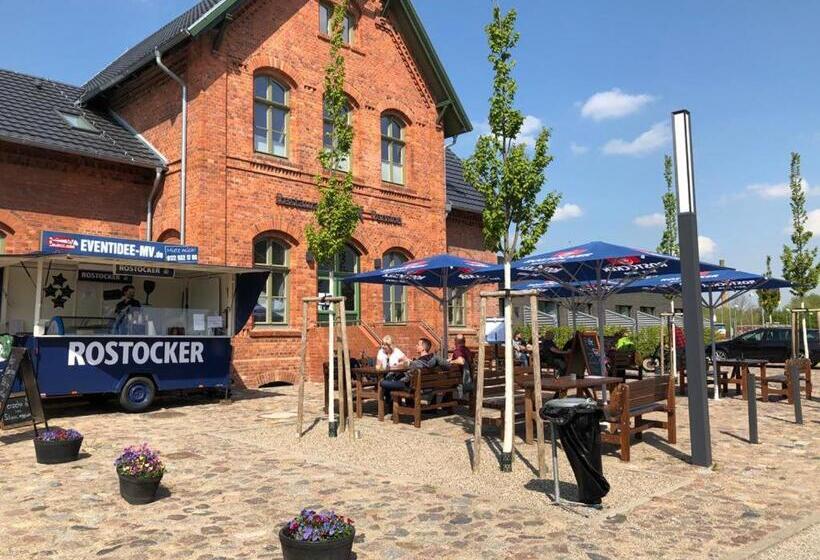 Lok   Die Pension   Das Restaurant