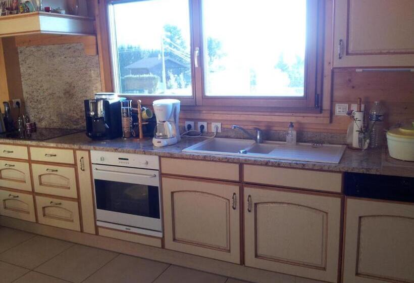 بنسيون Chalet Les Aigles