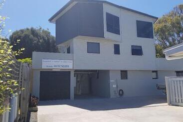 پانسیون Hawley Beachside Accommodation
