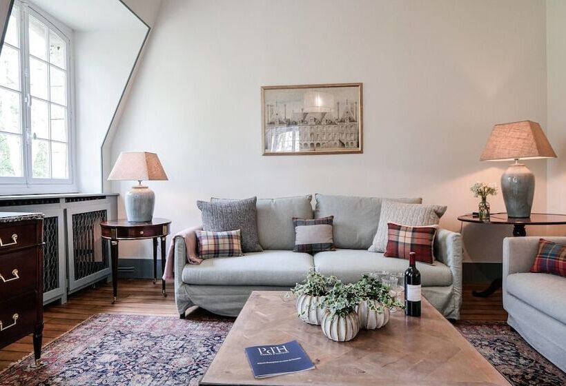 פנסיון La Régie De Courances