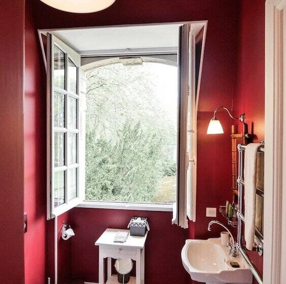 פנסיון La Régie De Courances