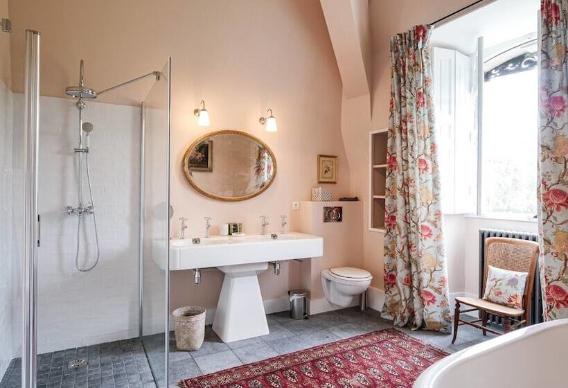 פנסיון La Régie De Courances