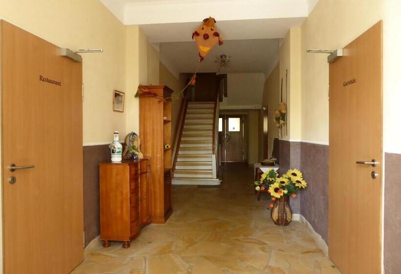 ペンション Landgasthof Schneller