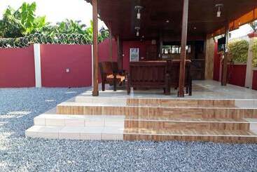 پانسیون New Page Guest House