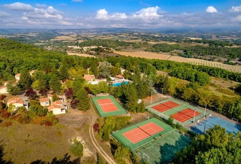Курорт Village Vacances Les Bories