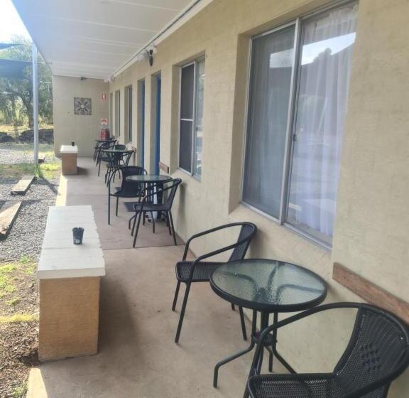 Valley View Motel