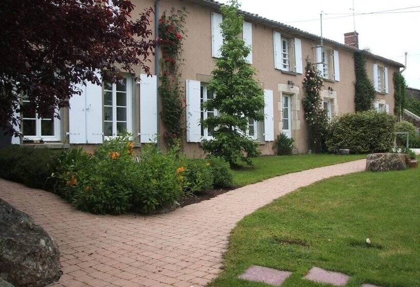 مبيت وإفطار Chambres D Hôtes La Charrière
