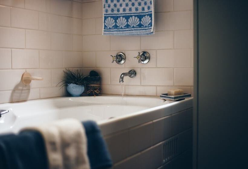 Bed and Breakfast Hamilton House