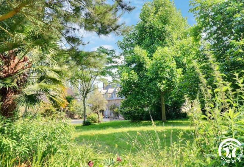 住宿加早餐  Manoir De Sevin