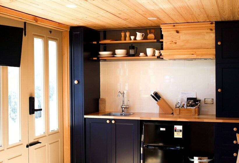 Compass Hut