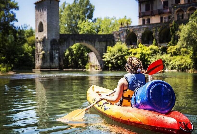 ホテル Camping Maeva Respire La Comtesse
