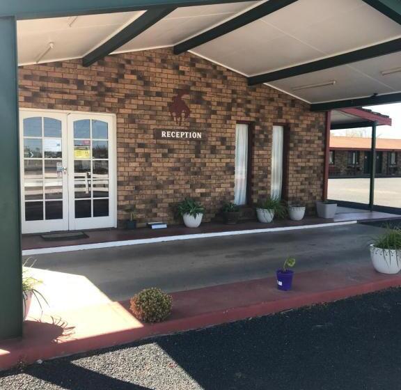 فندق على الطريق Stockman Motor Inn