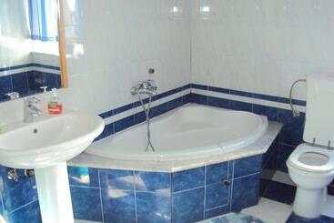 پانسیون Guest House Fosa