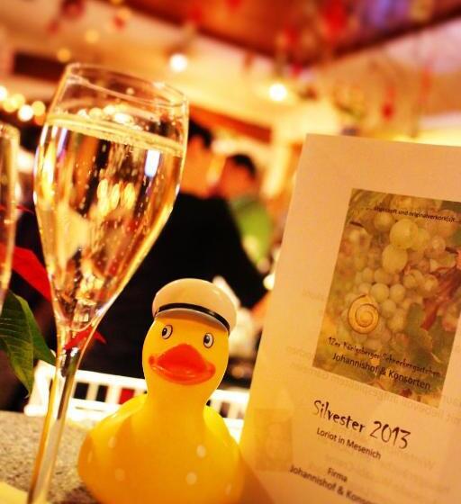 ペンション Johannishof Weincafe & Gastehaus