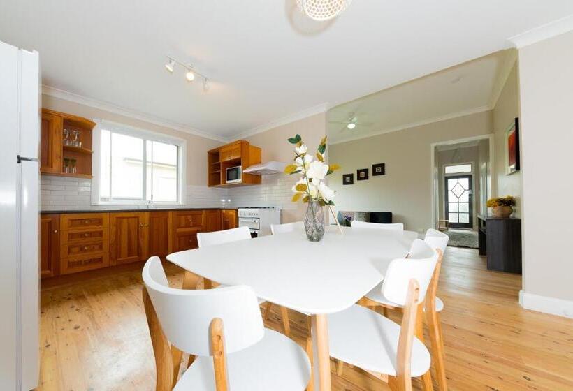 Renovated Little Cottage Aberdare Hunter Valley