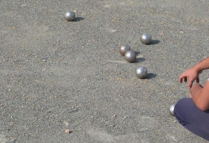 渡假胜地  Domaine De La Héchaie