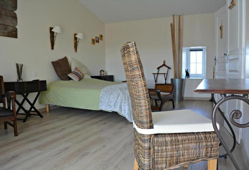 ベッドアンドブレックファースト Aux 4 Cornes  Chambre D Hotes