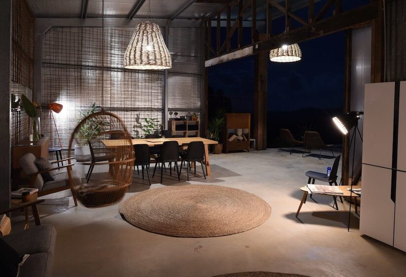 住宿加早餐  Blackbird
