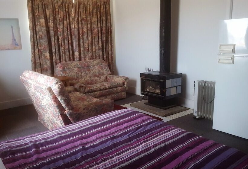 Clunes Motel