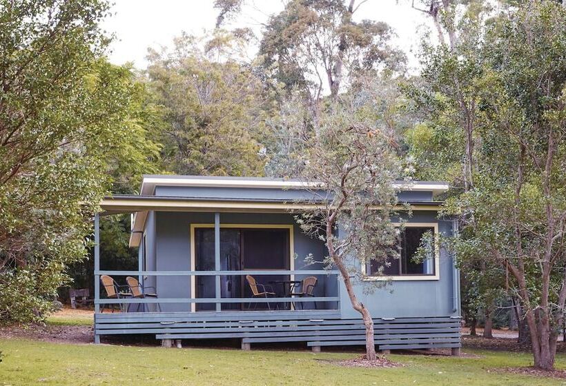 Depot Beach Cabins