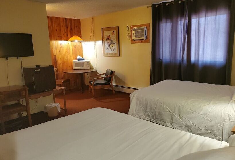 Englehart Motel