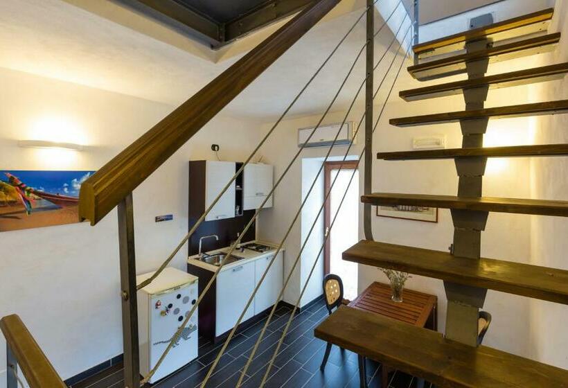 簡易ホテル Palazzo Del Baglivo Cilento Hotel & Spa