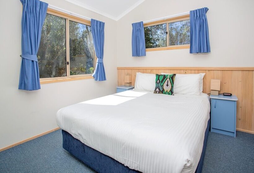 فندق Big4 Moruya Heads Easts Dolphin Beach Holiday Park