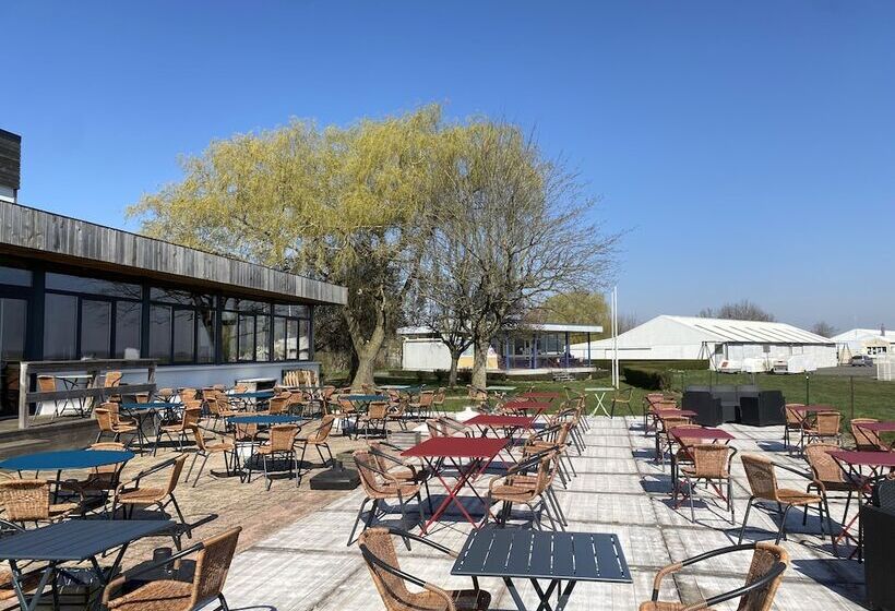 هتل L'aérodrome De La Baie De Somme