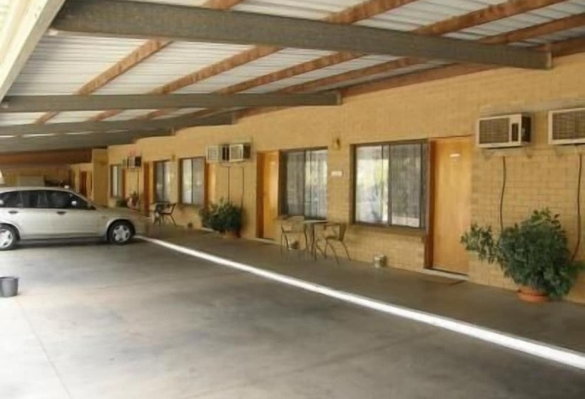 모텔 Orana Motor Inn
