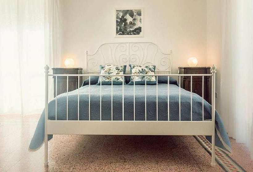 ベッドアンドブレックファースト Maruca S House. Cilento