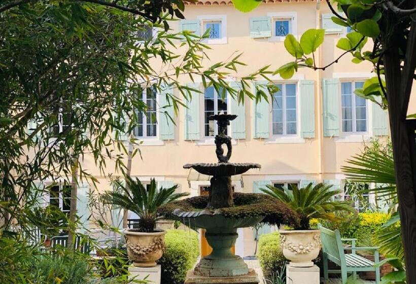 ベッドアンドブレックファースト O Palmier Caché