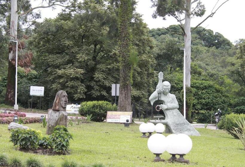 فندق Hosteria Atahualpa Yupanqui