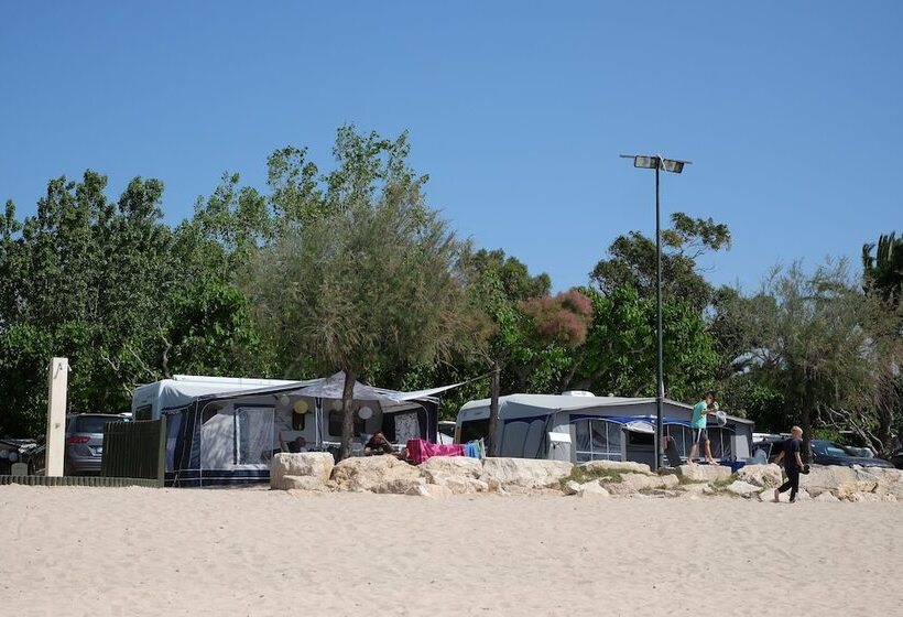 فندق Playa Montroig Camping Resort