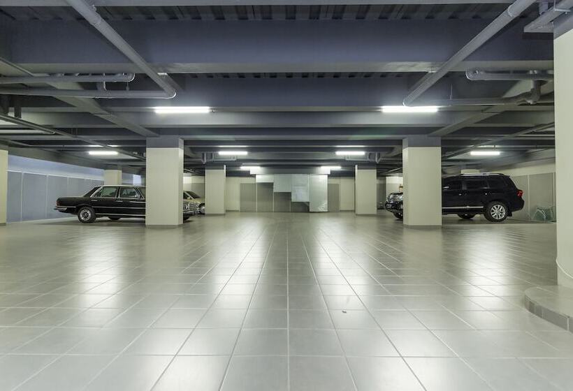 هتل Reddoorz Plus @ Patal Senayan