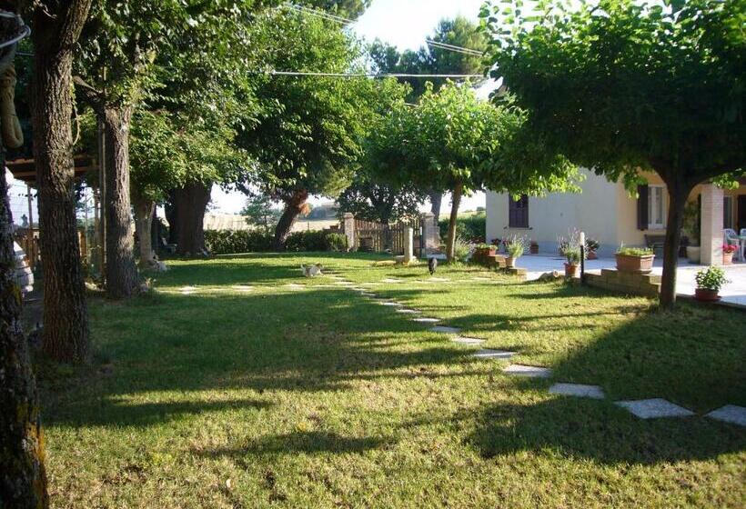 هتل روستایی Agriturismo Al Rifugio Divino