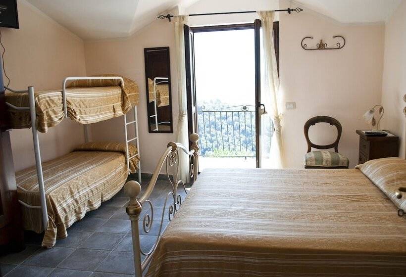 田舎風ホテル La Fontana Dei Monaci Di Stefania Astore