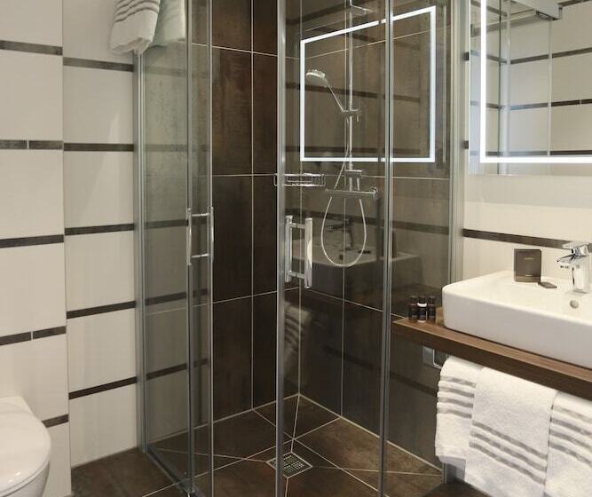 Отель Zur Schlossschmiede