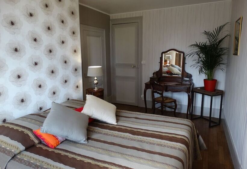 Пансион Chambre D Hotes Girolles Les Forges