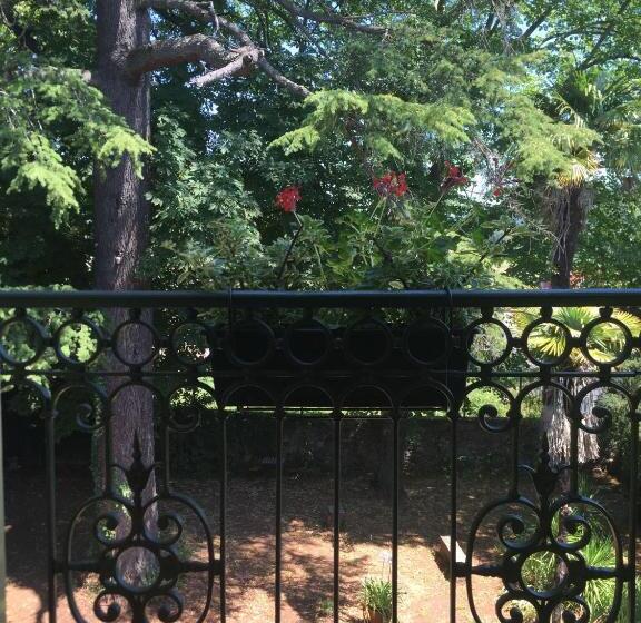 펜션 Domaine De Brousson