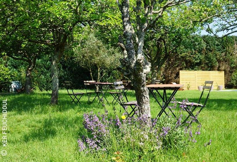 膳宿费 Ker Feuchidoul