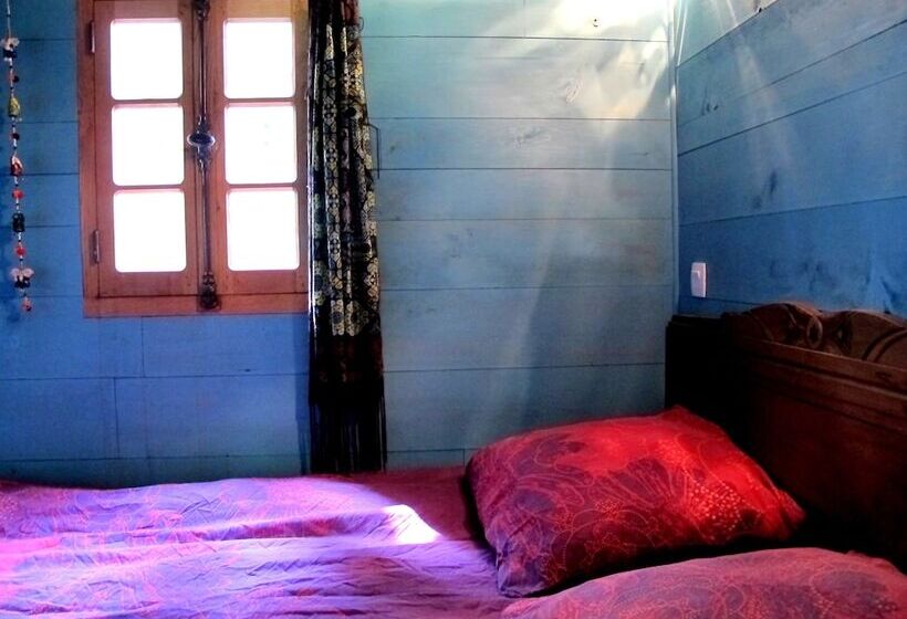 ペンション Les Roulottes Du Lauragais