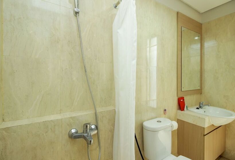 پانسیون Reddoorz @ Patal Senayan 4